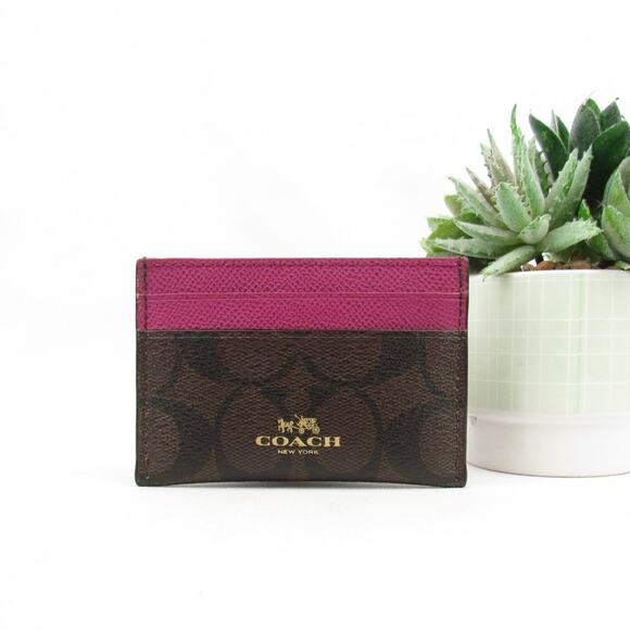 Coach Signature Print  ID Card - Picture 1 of 5